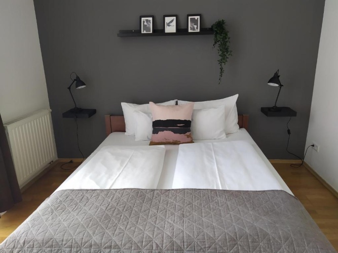 1 Bedroom Suite