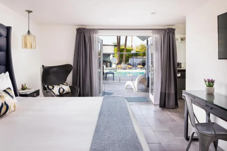 Deluxe Double room