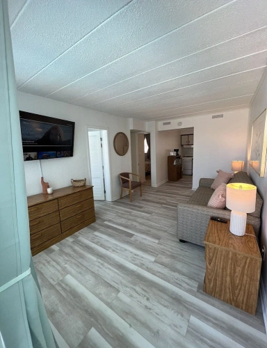 Deluxe Suite with balcony
