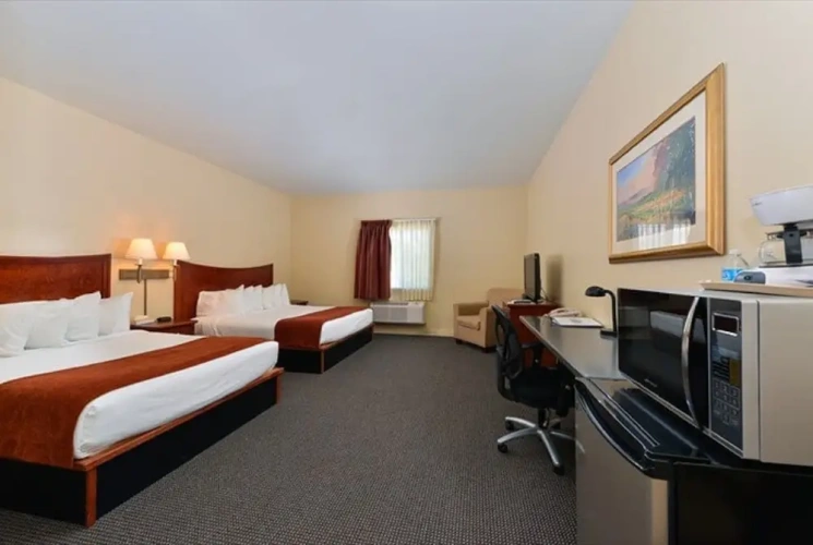 Standard Quadruple room
