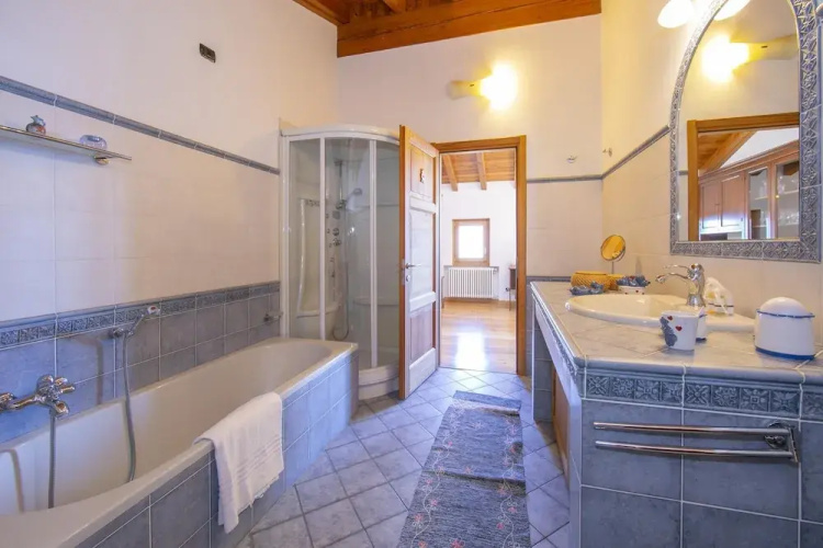 Il Lago Blu Loft With Pool