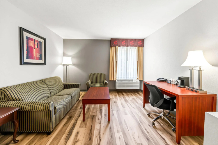 Quality Inn & Suites Richburg I-77