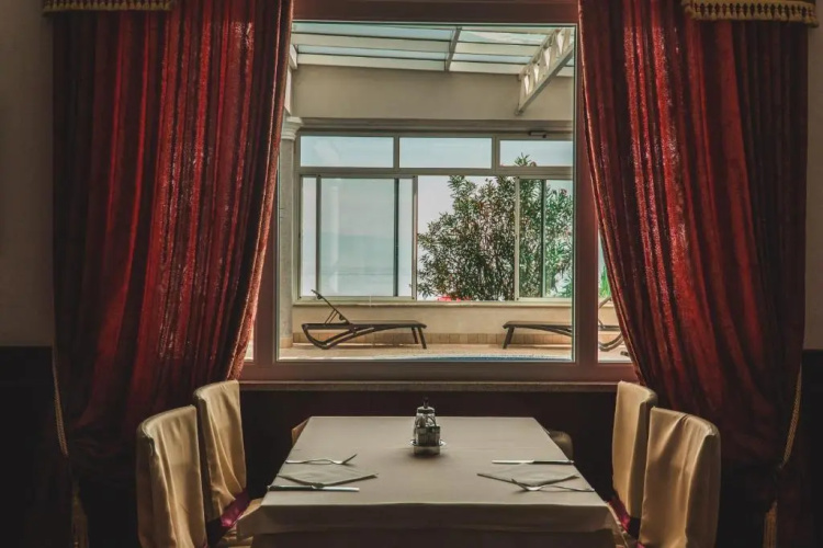 Hotel Savoy