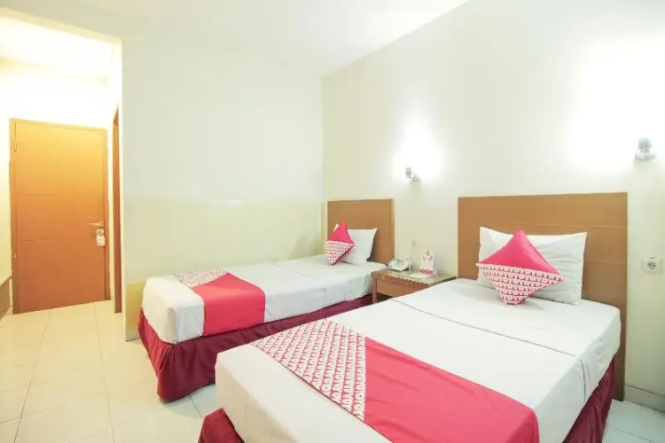 Flagship 1511 Galaxy Inn