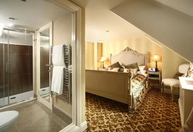 OYO The Townhouse