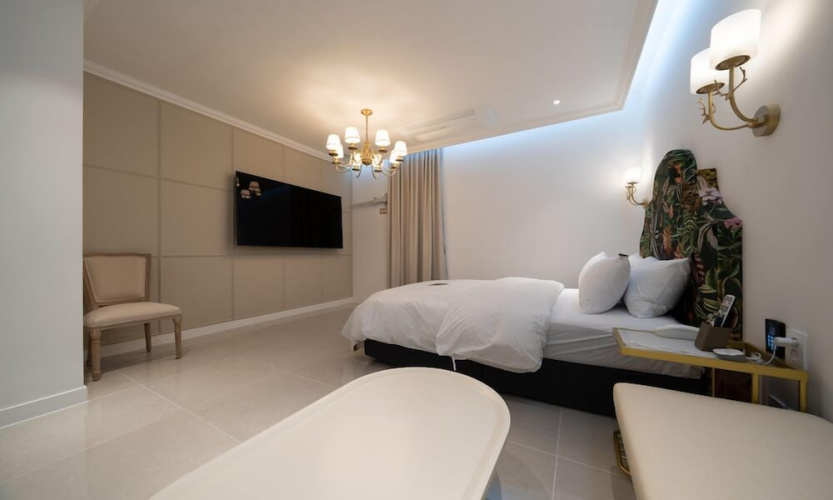 Pocheon LUA PREMIUM Drive-In Hotel