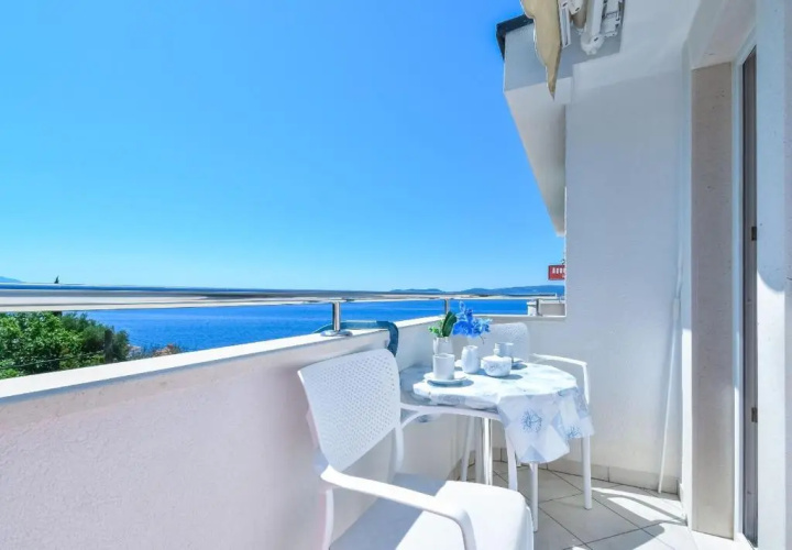 Apartments Neve