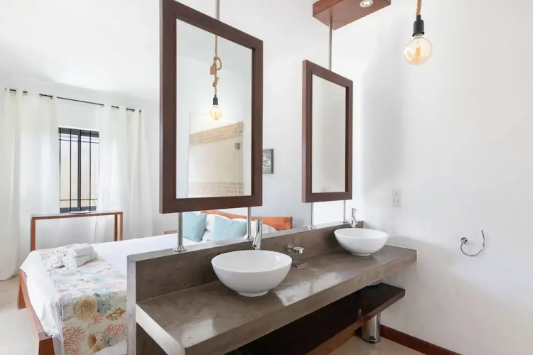 Athena Villa D10