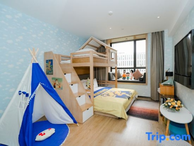 Superior Twin Family room