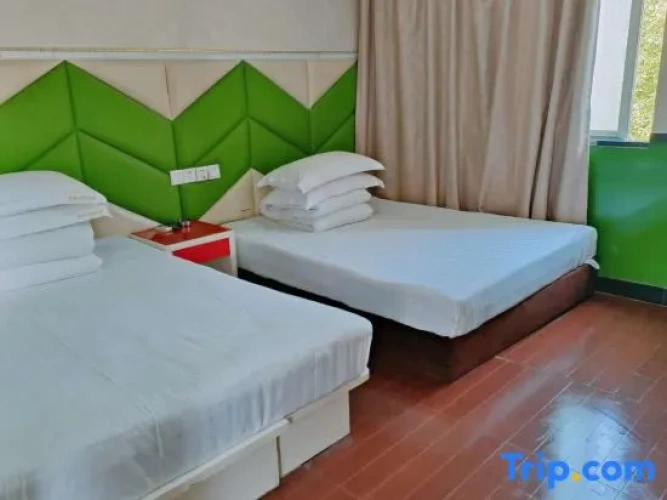 Deluxe Family room
