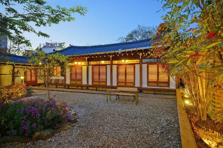 Jeonju Village Skylove