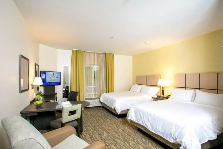 Quadruple Suite