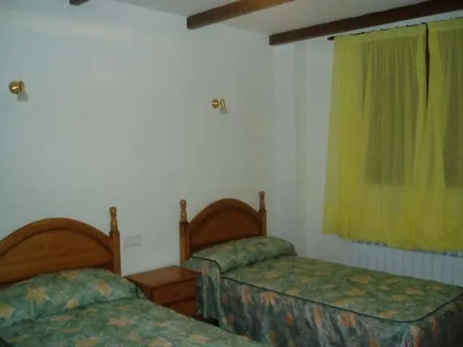 3 Bedrooms Apartment