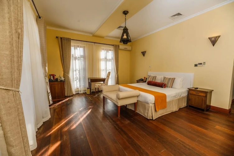 Executive Double Suite with balcony and with sea view