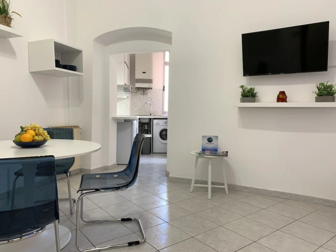 House Carruggio