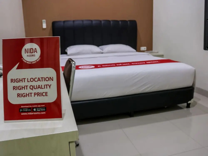 NIDA Rooms Surya Samantri Coblong