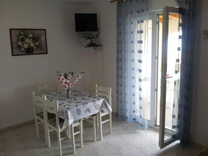 1 Bedroom Apartment with sea view