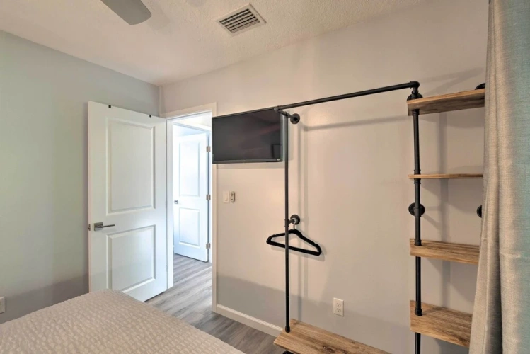 2 Bedrooms Cottage