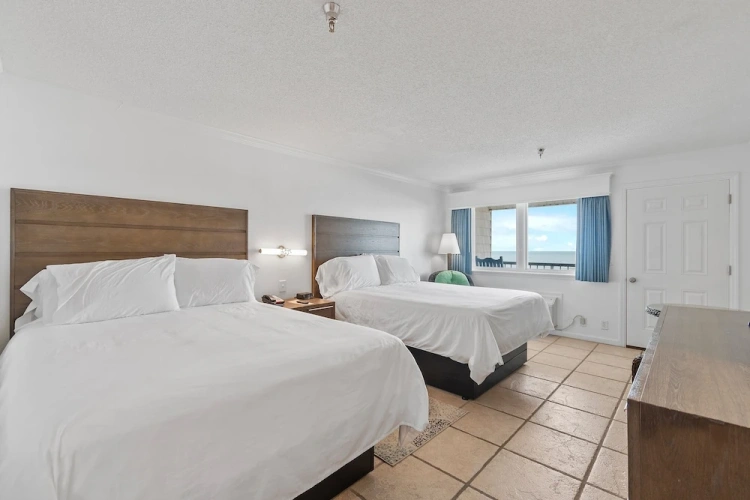 Standard Quadruple room with balcony and with view