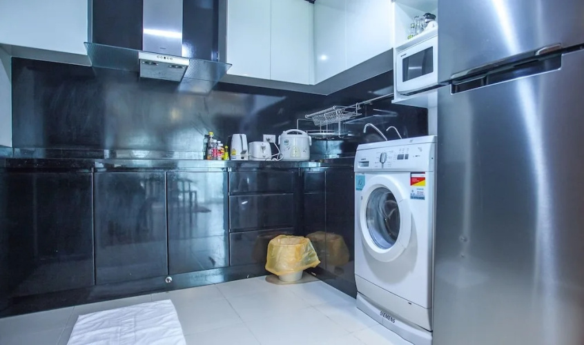 Nicely Apartment Near MRT Ratchadaphisak