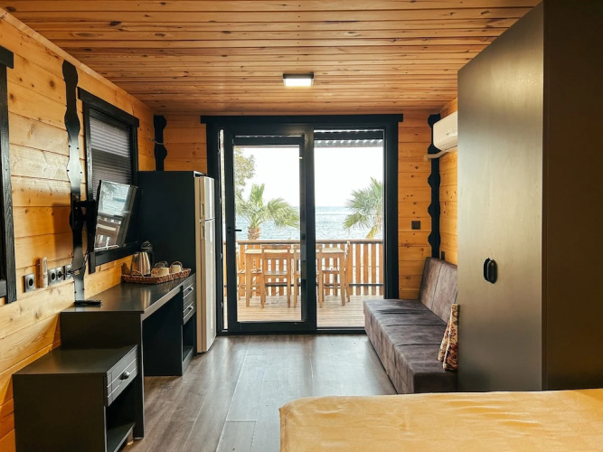 Bitez Tiny House