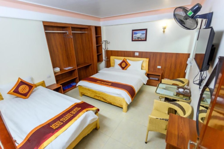 Standard Triple room