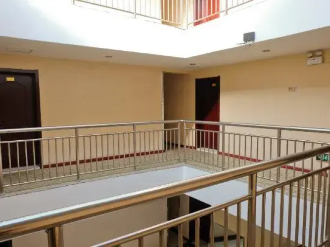 Shunfu Business Hotel