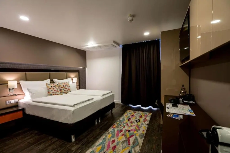 Superior room
