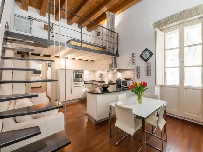 Deluxe Apartment