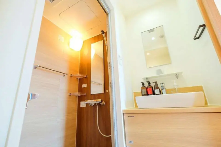 Ele Hotel Kuzuha