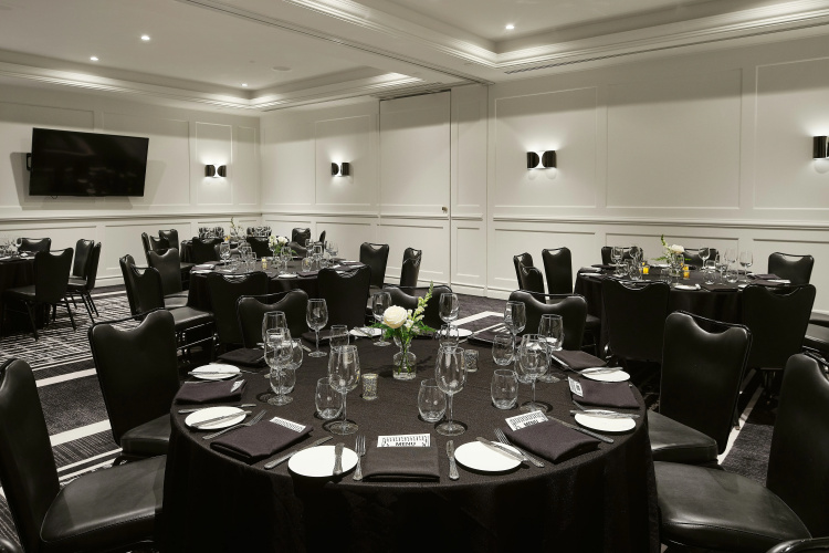 Vogue Hotel Montreal Downtown, Curio Collection By Hilton photo 21