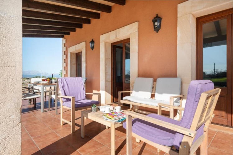 3 Bedrooms Villa with courtyard view