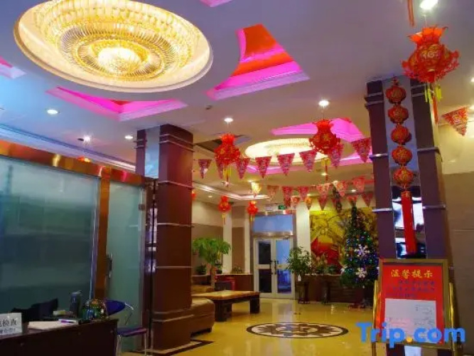 Urumqi Sanye Express Hotel (Autonomous Region Museum)