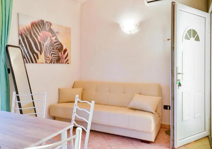 Leonie Apartment 4 Stern