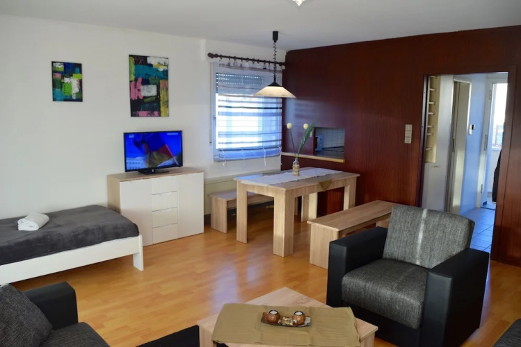 AB Apartment 64