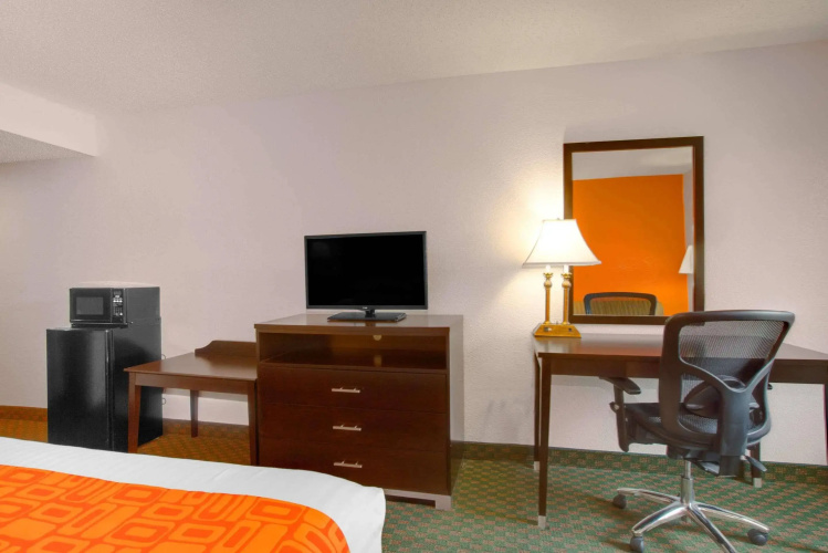 Howard Johnson Express Inn Beckley