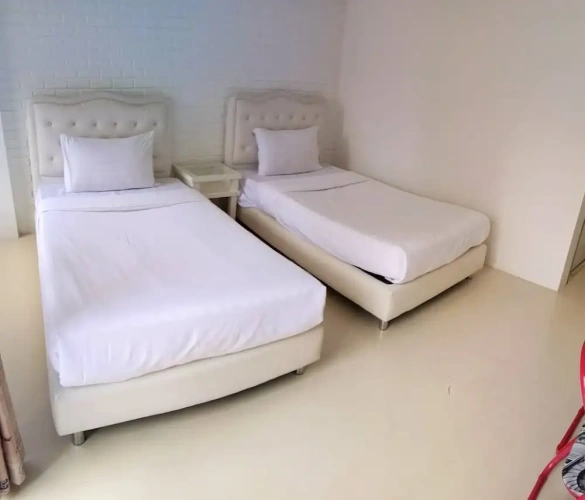 Superior Twin room with balcony
