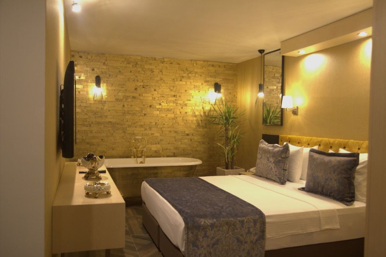 Enki Royal Cesme Hotel