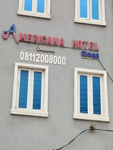 Americana Hotel
