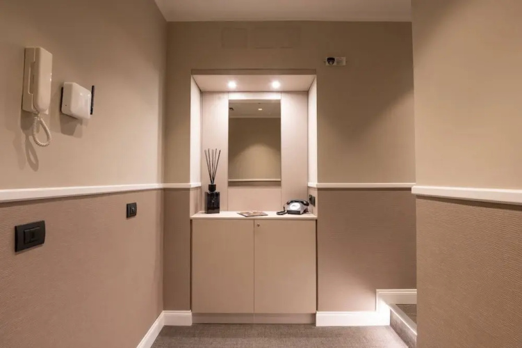 DOMUS 213 Guest House