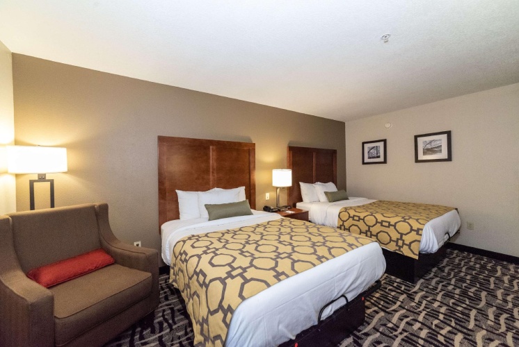 Quadruple Suite