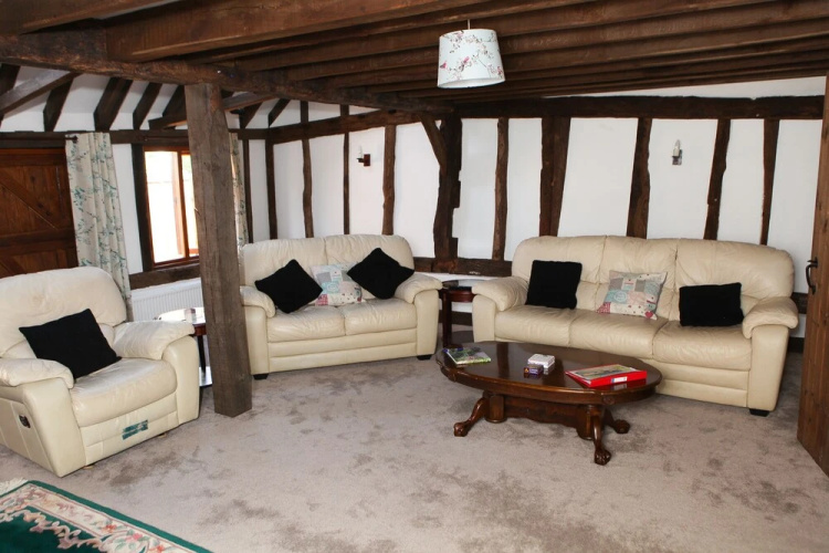 Acorns Barn