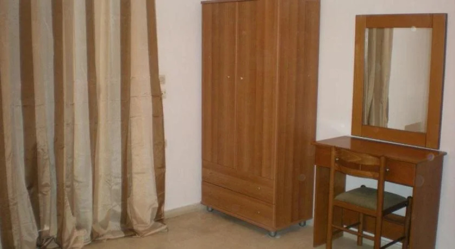 Lofos Apartments