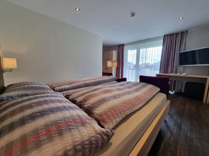 Superior Double room with balcony and with mountain view