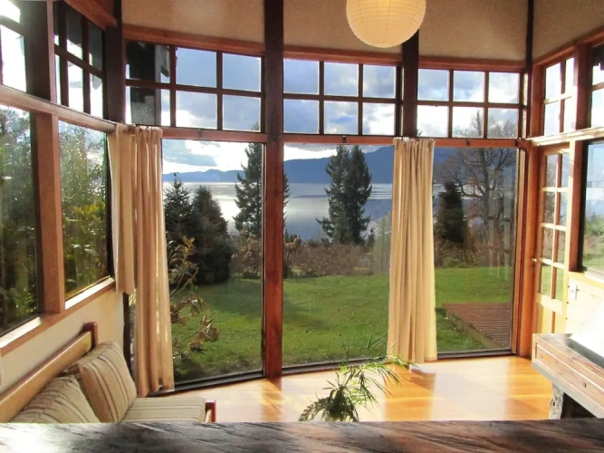 3 Bedrooms Cottage with balcony