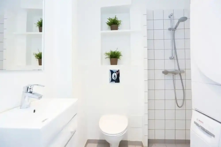 Beautiful Two-bed Apartment