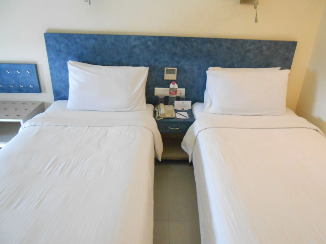 Lemon Tree Hotel Chinchwad Pune