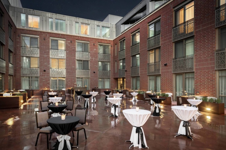The Elizabeth Hotel, Autograph Collection photo 19