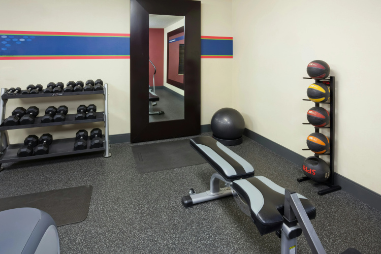 Hampton Inn Fairmont photo 24