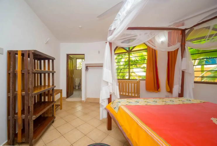 Africanhuts